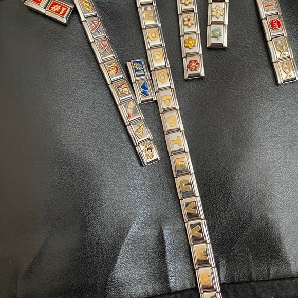 Manuel Zed Charms - Picture 8 of 9